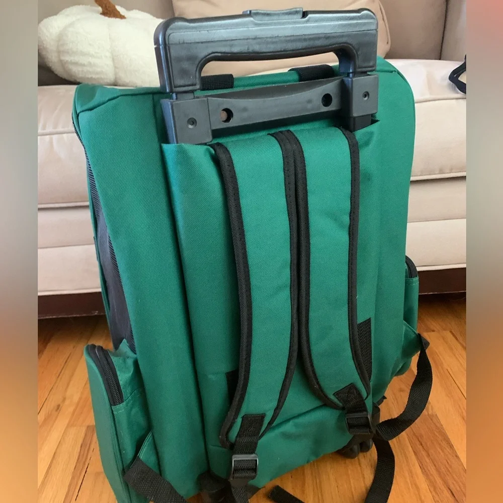 Dog carrier backpack with wheels